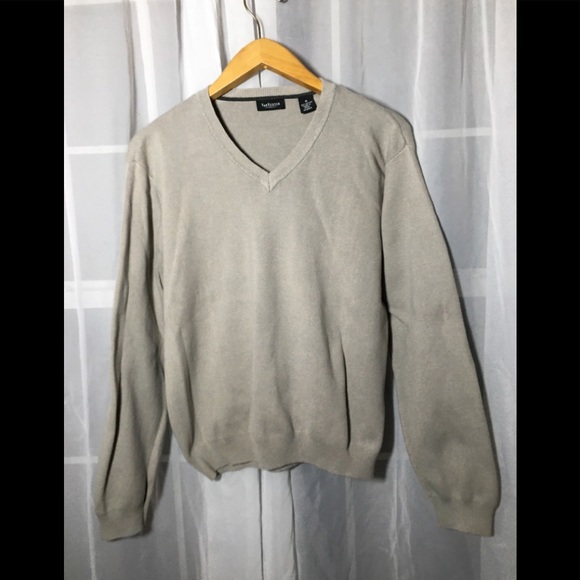 Men’s Van Heusen Tan V Neck Sweater Size Medium - Picture 6 of 6